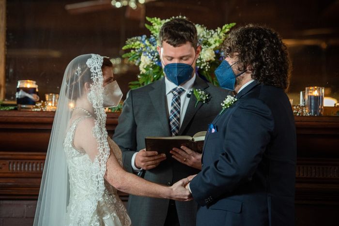 Those wearing high veil,  can you please share hairdo? 2