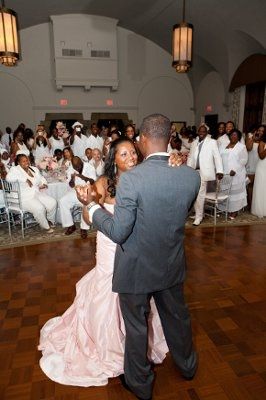 I'm married and here are the pics to prove it!!