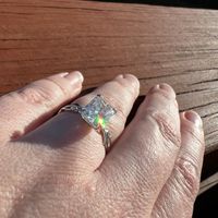 Brides of 2022! Show us your ring! - 1