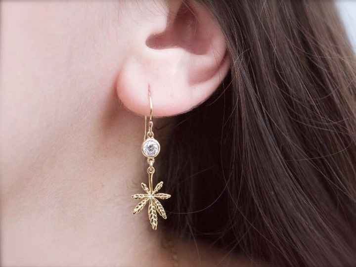Show me your wedding earrings! - 1