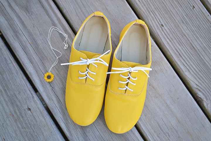 Show me your shoes!