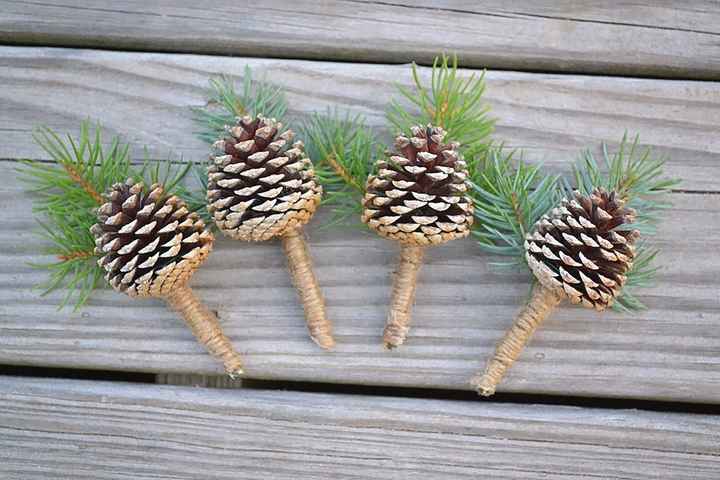 Made Boutonnieres for our groomsmen!
