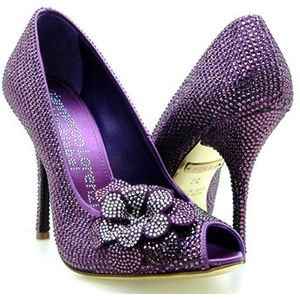 Anyone wearing purple shoes on their big day??