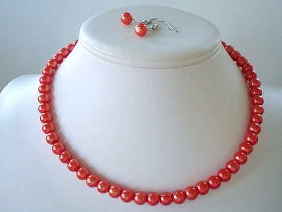 Which Necklace Do you Like? *kinda pic heavy*