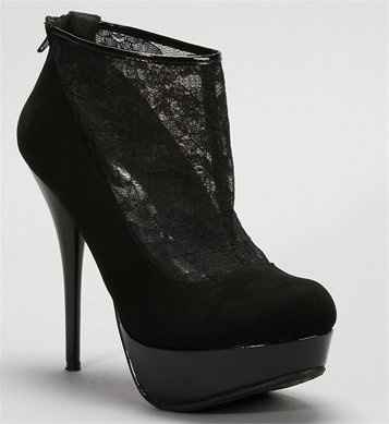 Is this too morbid? *Pics*