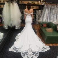 Wedding dress doesn't looklike it did when i tried it on - 1