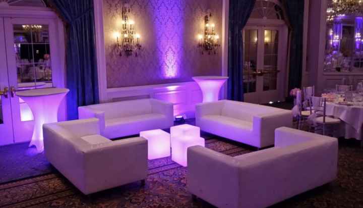 fh wants a head table but i hate them! King's table would be too big. Anyone have any creative sugge