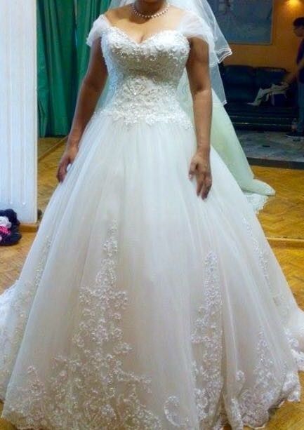 My dress is in...now I want to see yours!