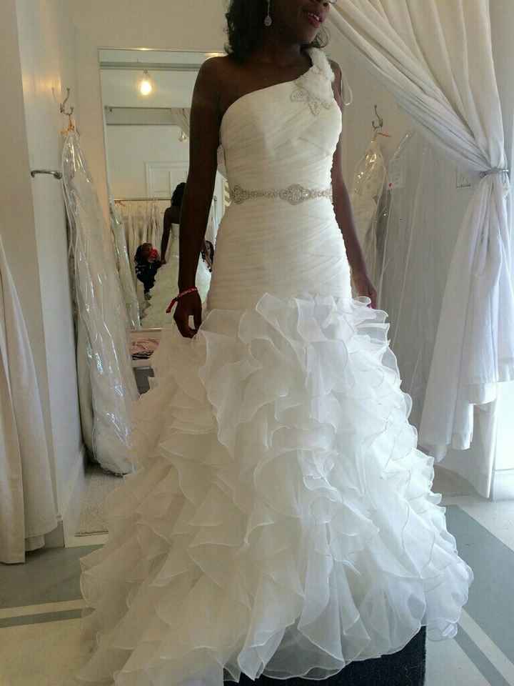 Wedding dress veil options