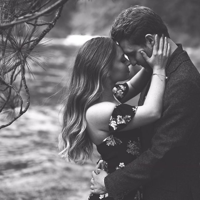 Show me your Engagement pictures