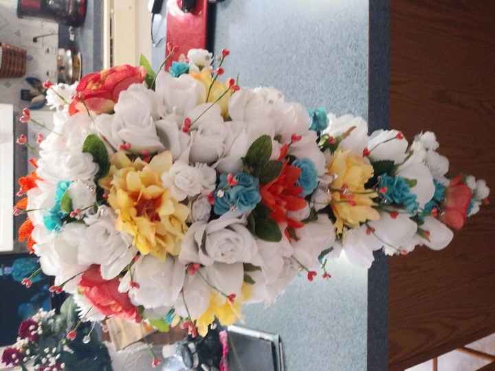 Bouquet - White or Colorful? - 1