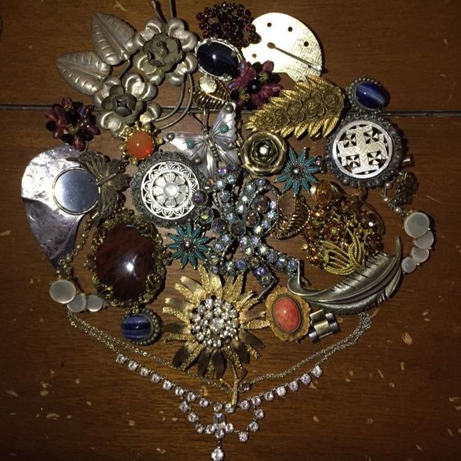 Best DYI bridal brooch bouquet