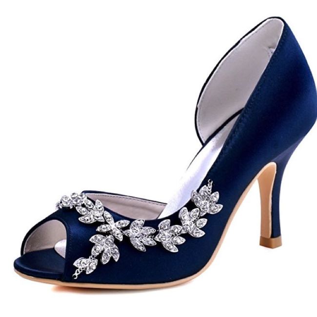 Show off your wedding shoes! 9