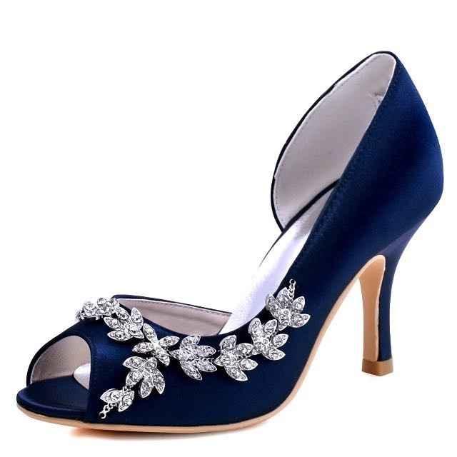 Ladies, where them shoes at!!?