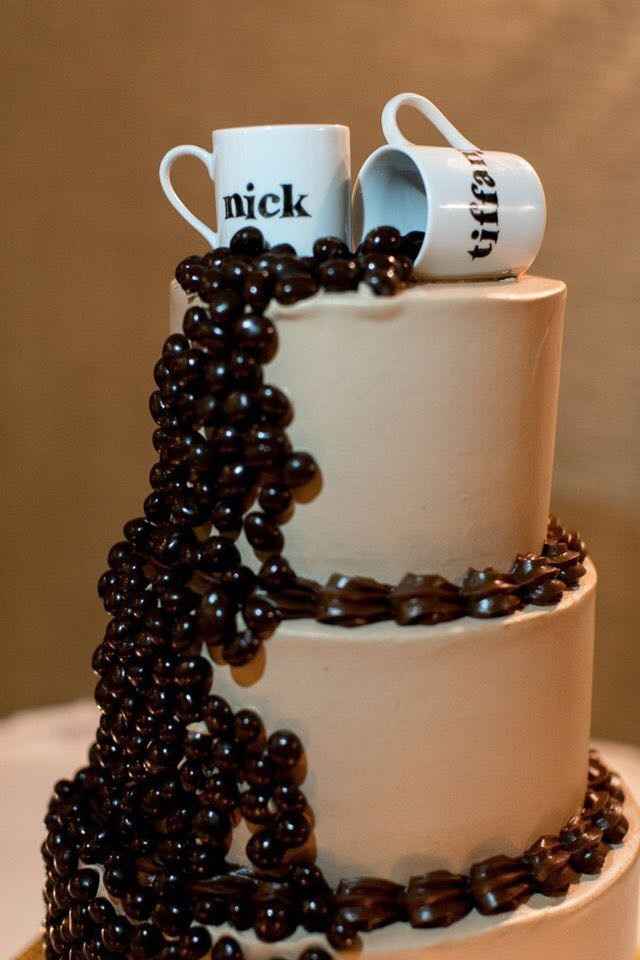 Let me see those grooms cakes!