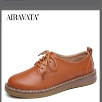 Can a bi woman wear a suit even though she's marrying a man? - 3