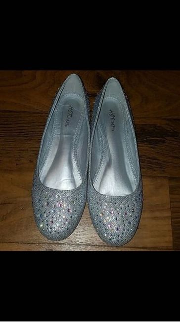 Shoes...shoes...Shoes!!! Show em off ladies!