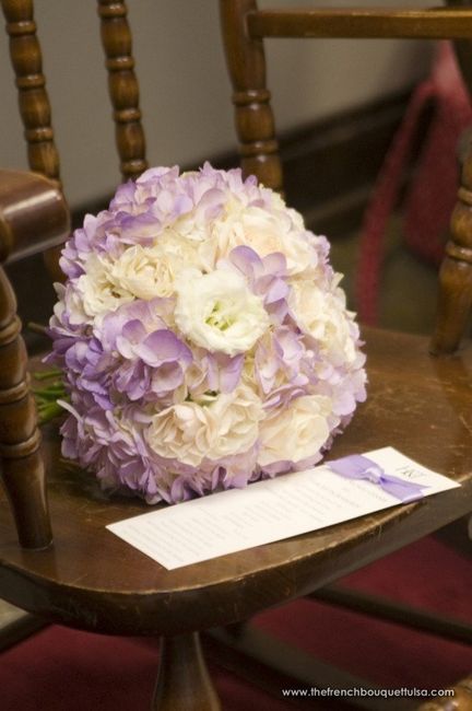 Let's see your flowers/bouquets/bouquet alternatives!