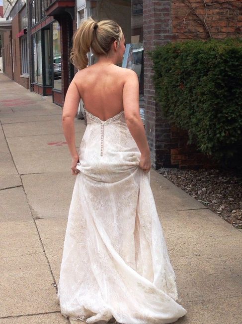 My dress is in!  First dress fitting pictures.  And...Eeeeeeek!