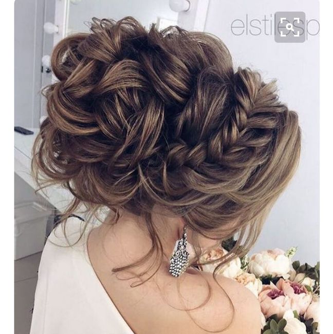 Let's see your wedding hair!