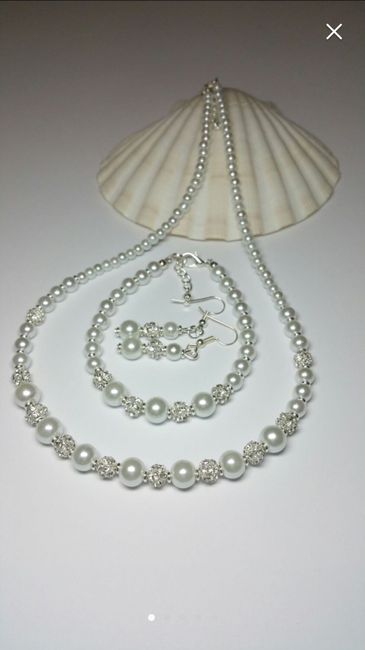 Jewelry and hair piece - 1