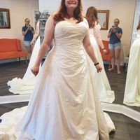 So Im plus size !!! wedding dress shopping ! - 1