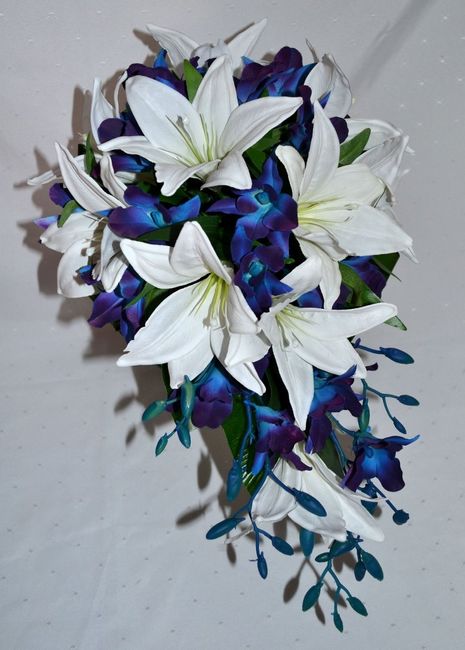 Silk blue dendrobium orchid