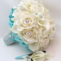 show off your bridal bouquets