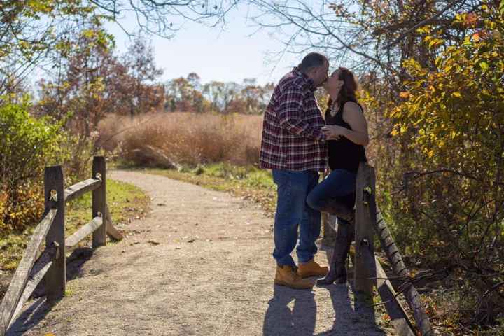 Fall Engagement Pictures Ideas - 1
