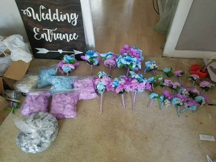 Has anyone done their own flowers?