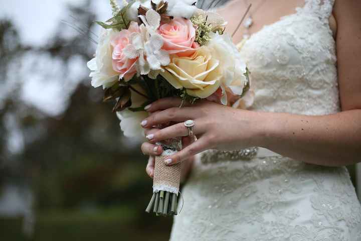 Bouquet & Ring