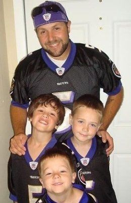 how about those sexy fellers?? (pic!)