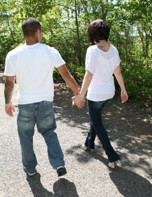 Post Your Favorite Picture of You and Your Fiance/Fiancee!