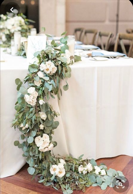 Head table decorating - 1