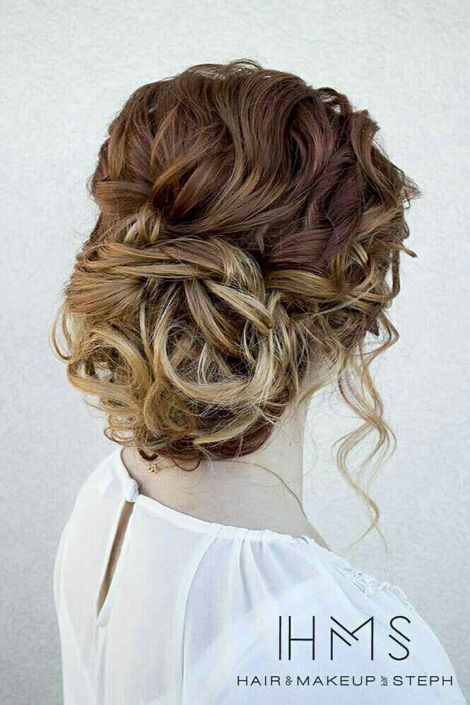 Curly hair brides