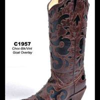 Would love to see everyone's bridal shoes?