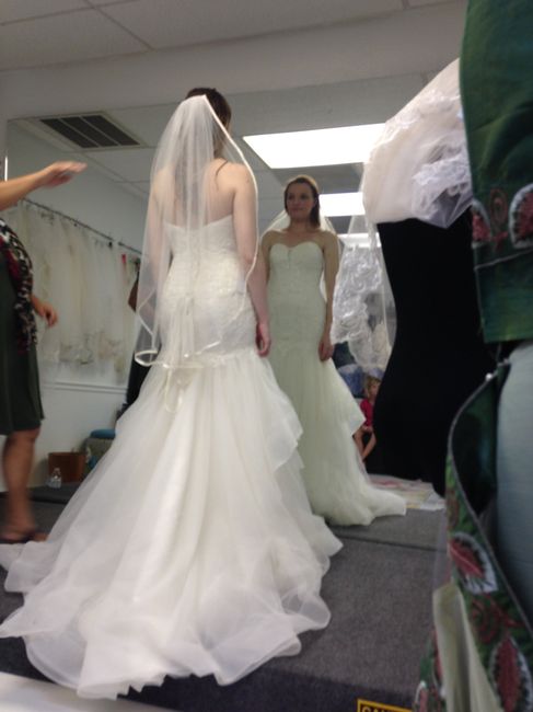 Where are my long veil ladies at?? - 2