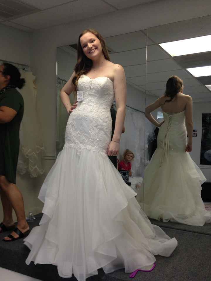 Second Hand Wedding Dress - 1