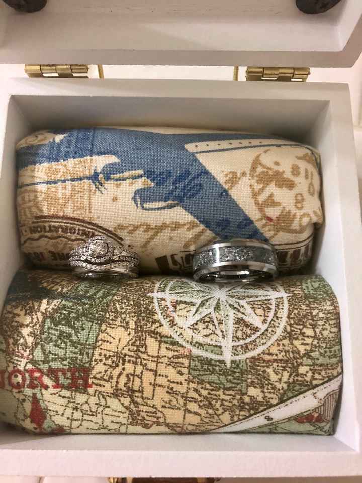 i got my wedding band! Show me your beautiful rings! - 1