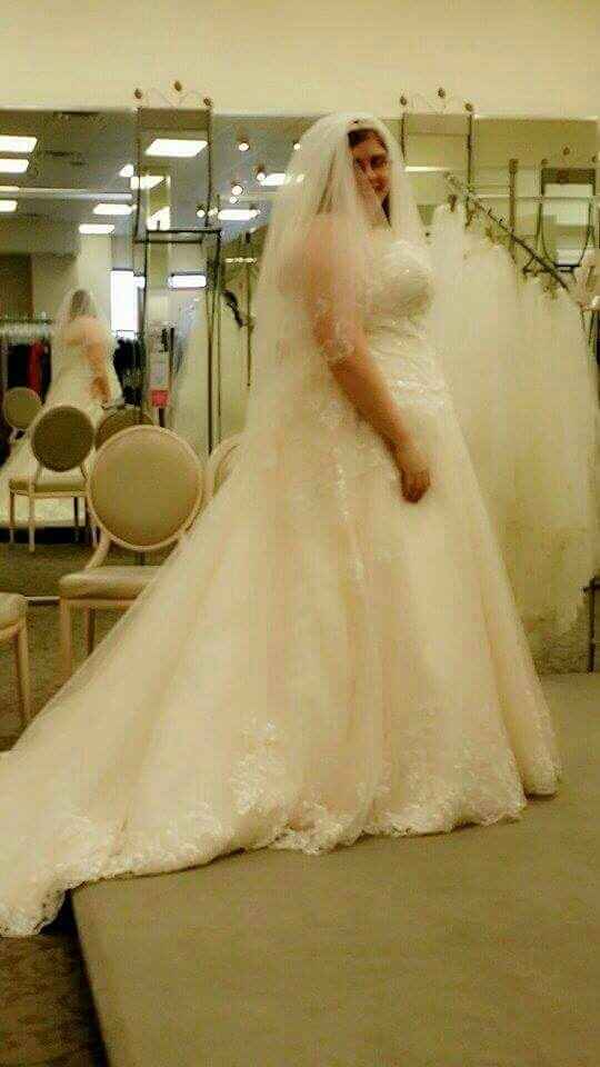 Show me your dresses!!