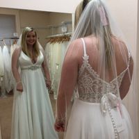 Low cut v neck/too much cleavage? - 1