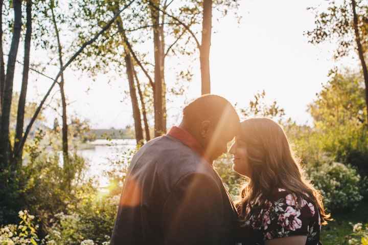 Show Me Your Fav Engagement Photo(s)! - 2