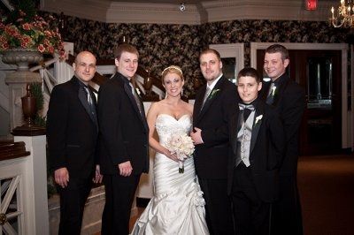 We're married!! Pics :)