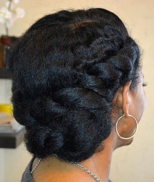 Any African American girls with natural hair ?