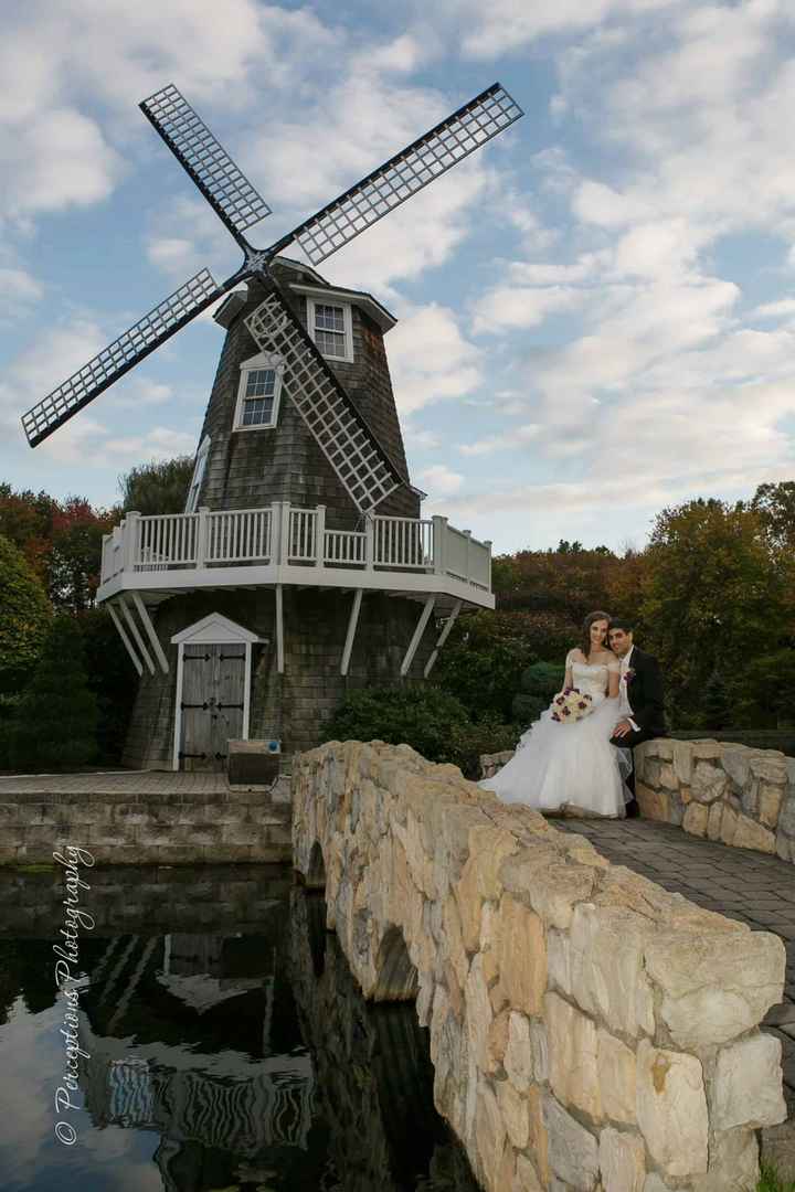 I can't believe it... it's time for my back and married post!! *UPDATE* Pro pics are in already!!