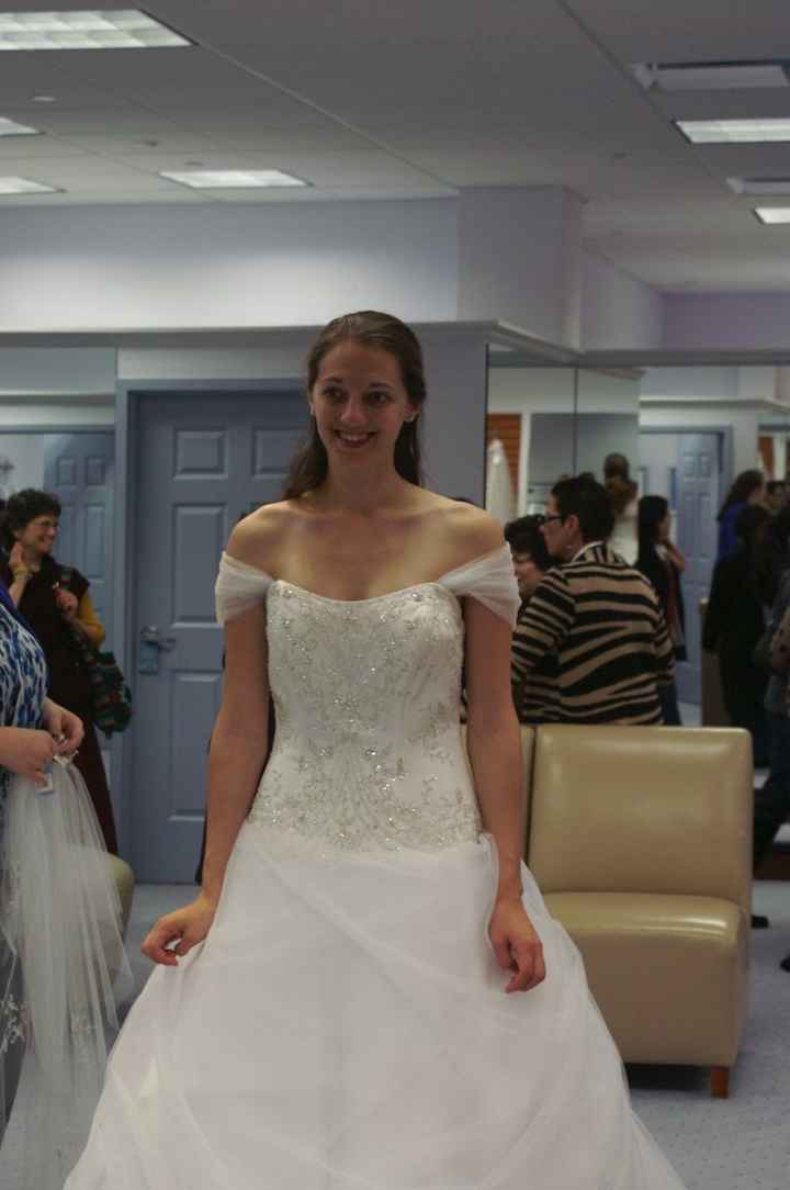 I SAID YES TO THE DRESS!! Edit: NOW WITH PICS