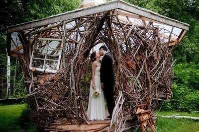 My mother wants to build me a nest