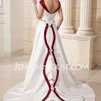 WHO KNOW ABOUT JEN JEN HOUSE FOR WEDDING DRESSES