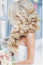 Which hair style is suitable for wedding? 1