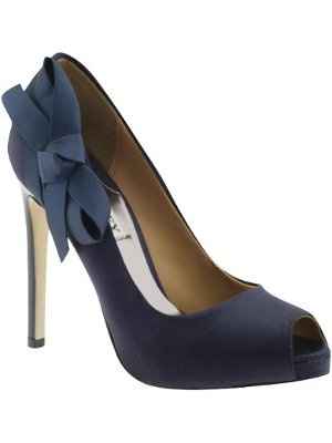 Let's see your shoes!